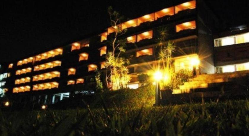 Alam Permai Hotel Bandung Extérieur photo